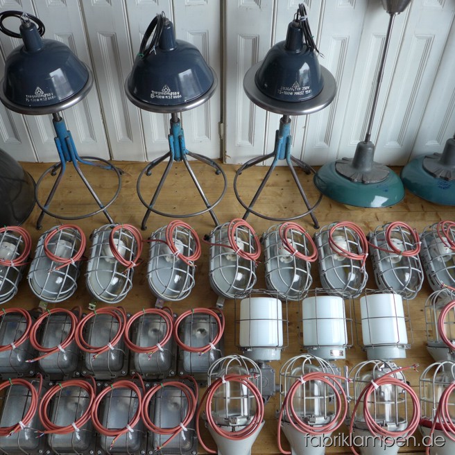Nice bunker lamps and other industrial lamps before shipping. 