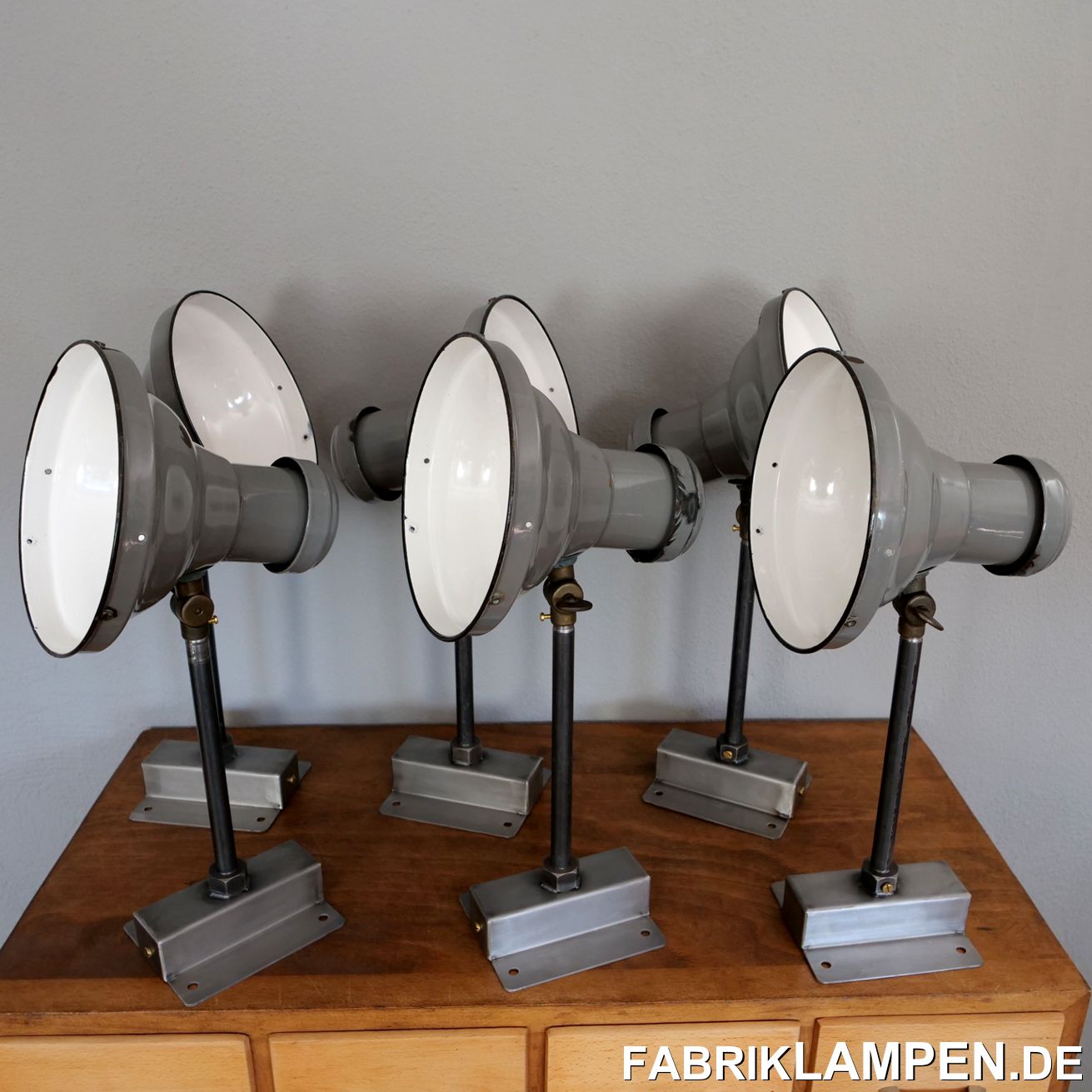 Emaillelampen, Fabriklampen, Industrielampen, Hocker